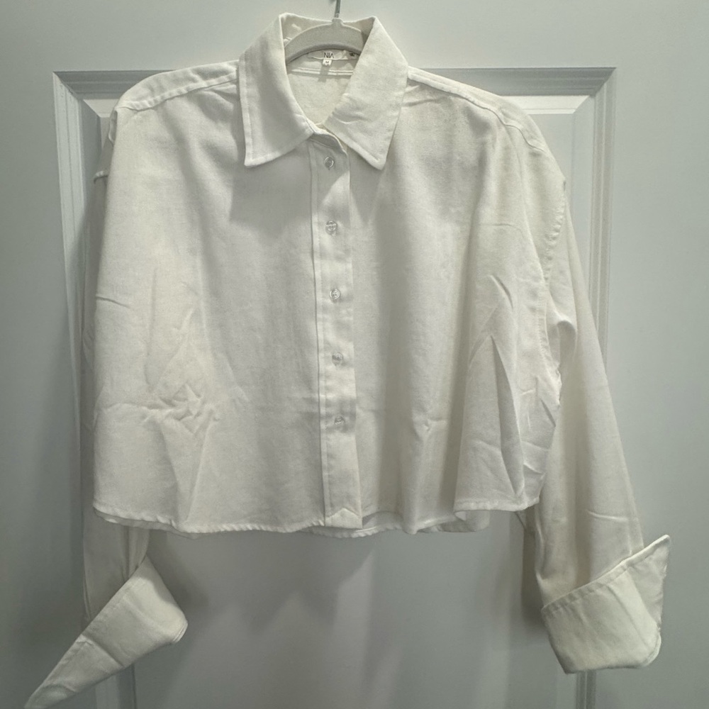Linen crop shirt